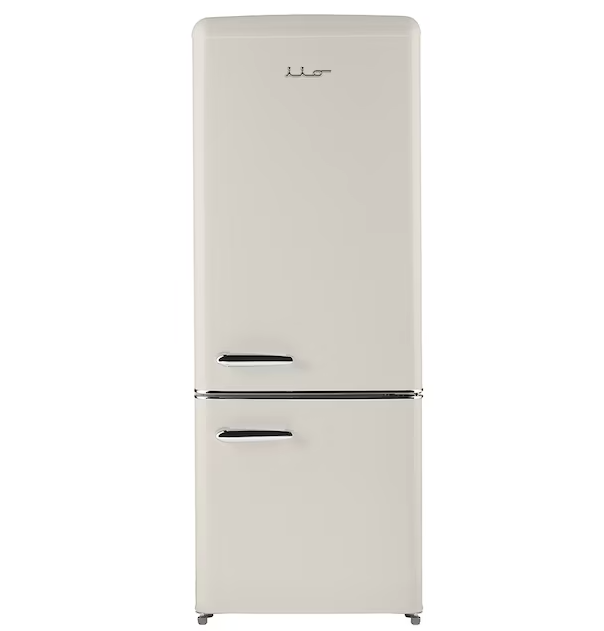 iio Retro FF1 7-cu ft Bottom-Freezer Refrigerator ENERGY STAR